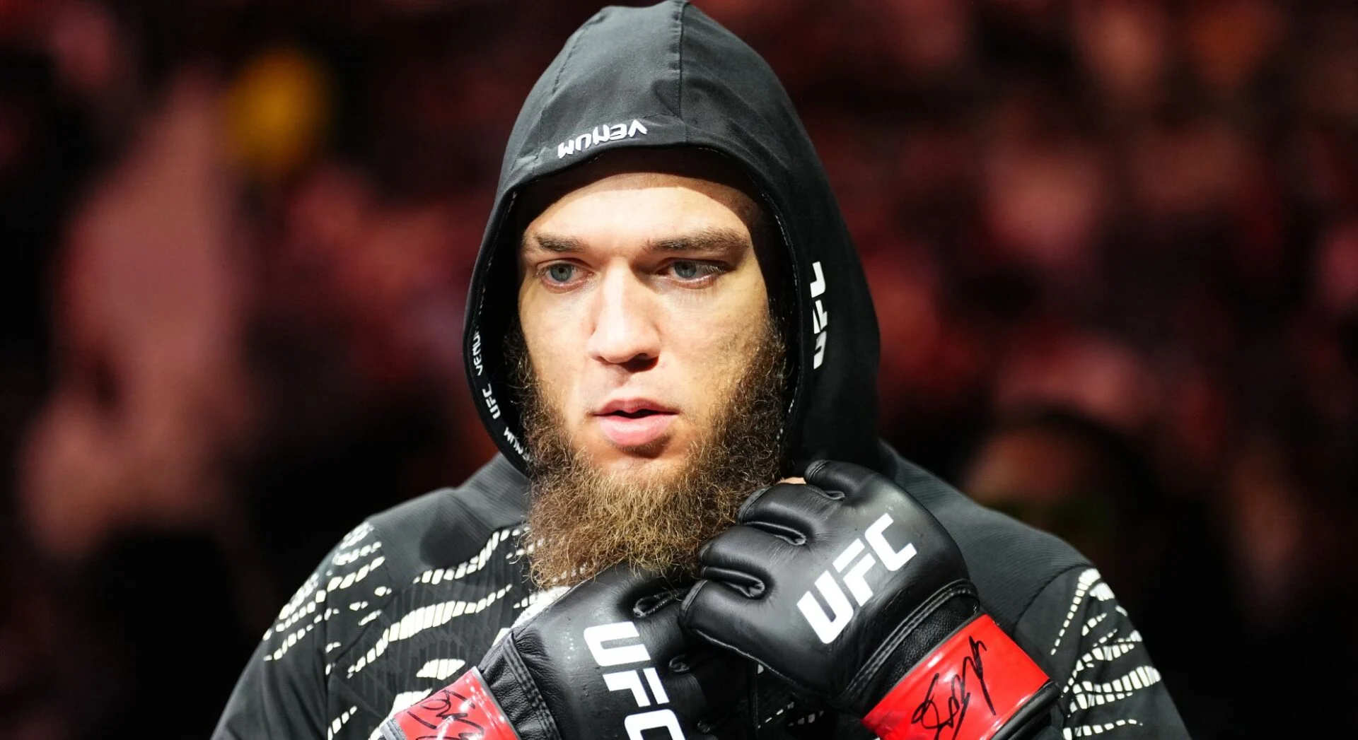 Valter Walker Bate o Pé no UFC: Peso-Pesado Brasileiro Recusa Lutar Contra Ranqueados Por ‘Migalhas’ Após Abu Dhabi e Pede Contrato Milionário