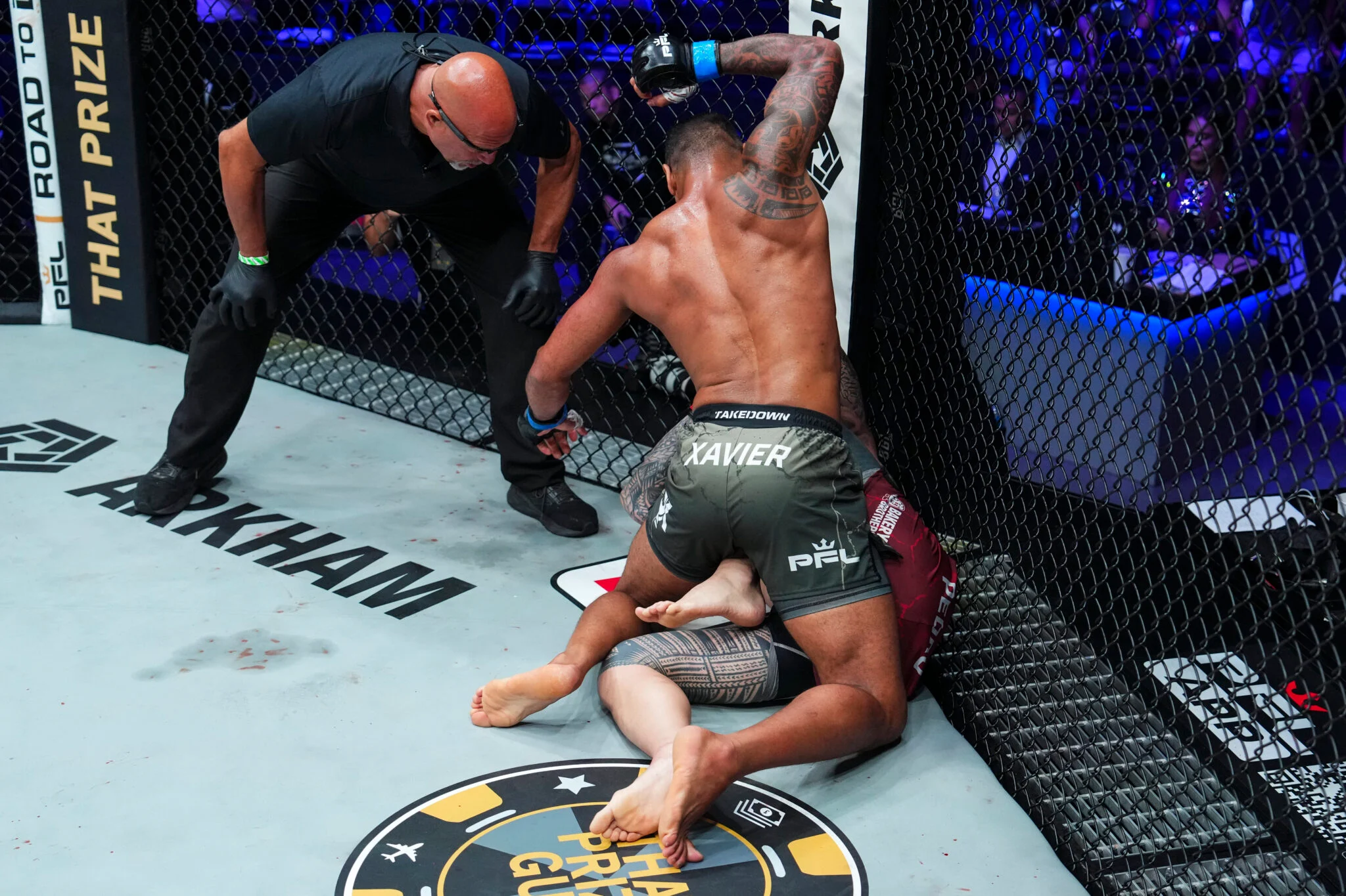 Tyson Pedro, ex-estrela do UFC, sofre nocaute brutal no PFL e acumula 0-2 após retorno da aposentadoria: Fim da linha para o australiano?