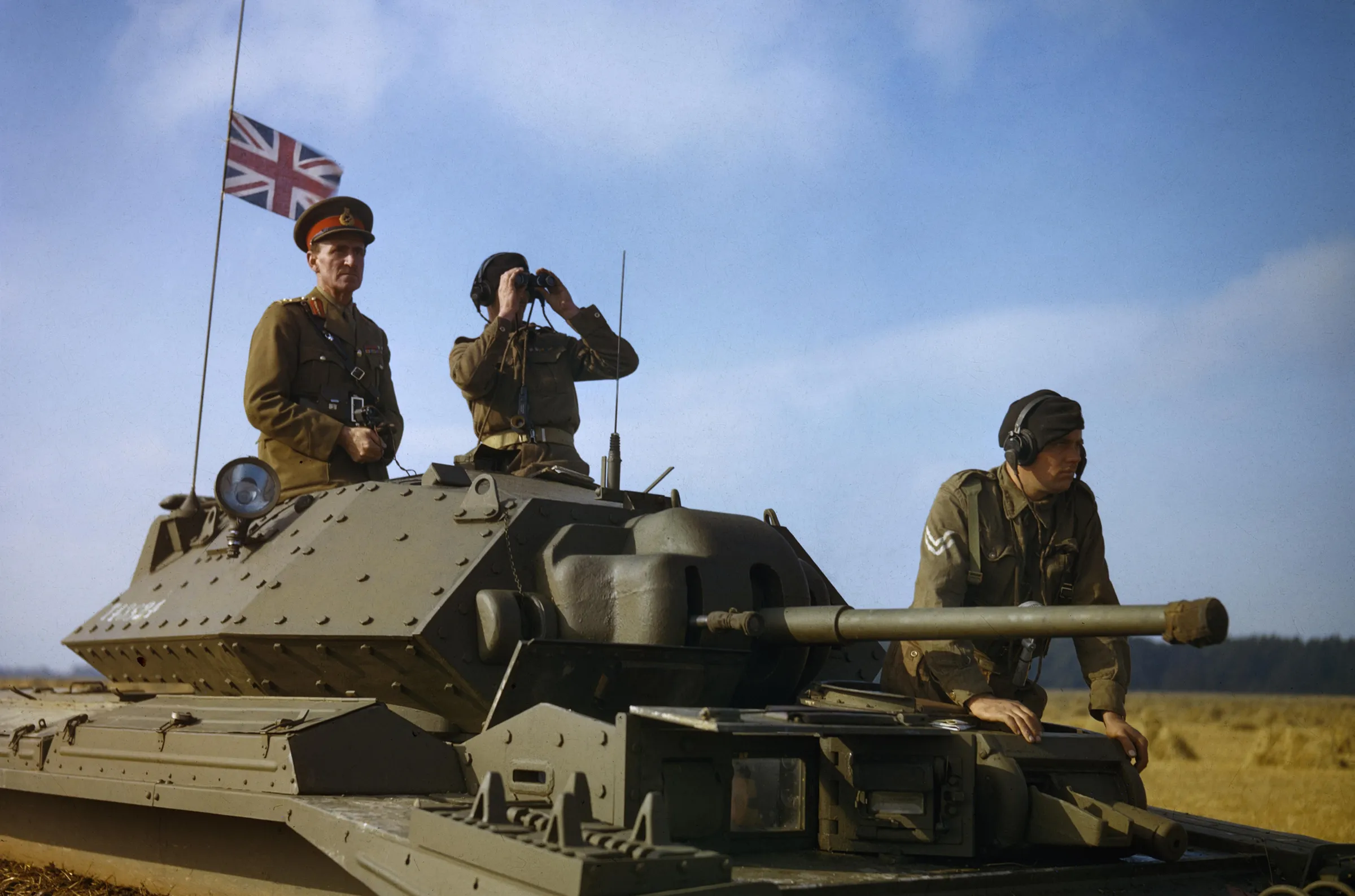 Open Thread: De Tanks a Grão de Bico, Explore os Tópicos Mais Inusitados e Divertidos da Semana com Destaques do Sumô e MMA
