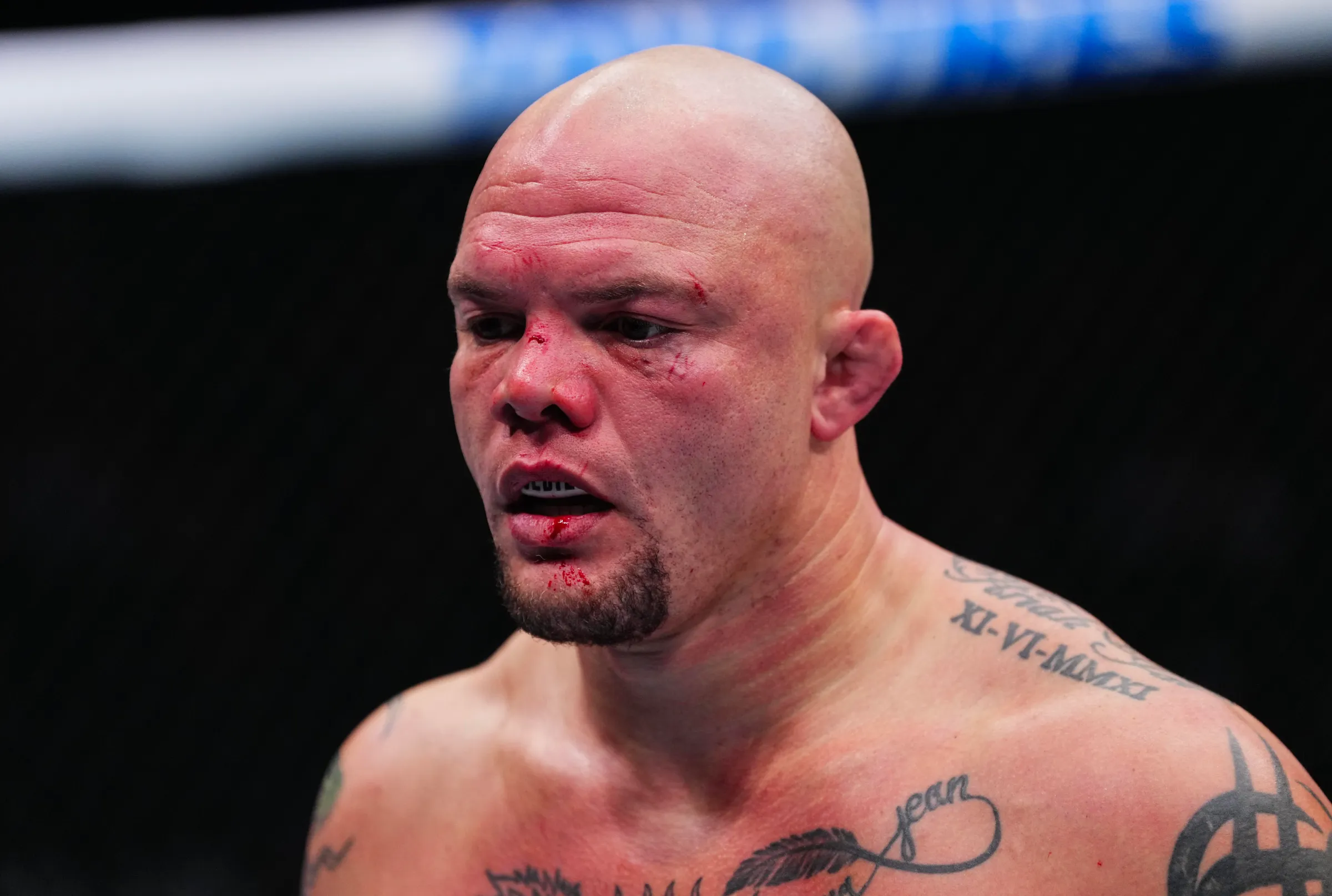 Ex-lutador do UFC Anthony Smith é acusado de ameaçar a esposa de morte em novos detalhes chocantes de sua prisão em Nebraska