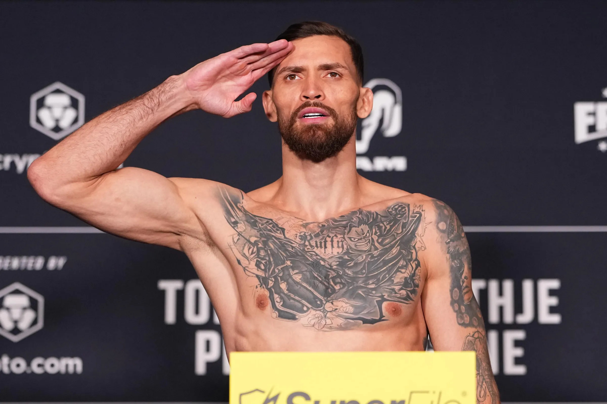 Mauricio Ruffy: O Lutador Misterioso que Pode Salvar o UFC 329 Contra McGregor ou Holloway em Las Vegas! Entenda o Impacto.