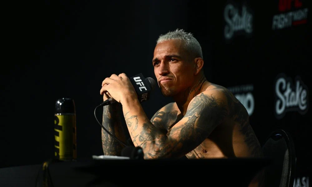 Charles do Bronx defende Herb Dean em polêmica no UFC, contrariando Poatan e pedindo aprendizado com erros de arbitragem