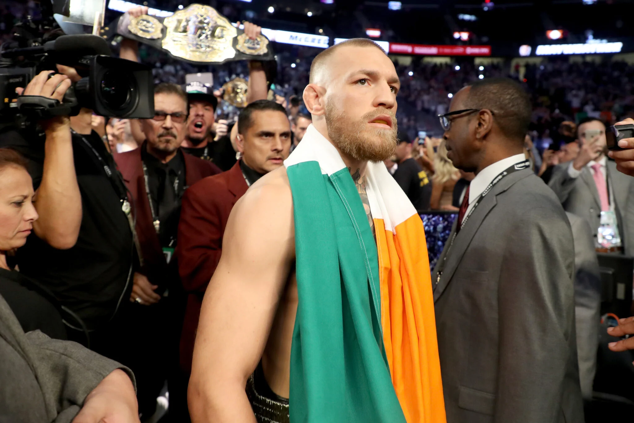 Apesar de 5 anos de inatividade, por que o momento de Conor McGregor para o UFC 329 contra Max Holloway pode ser sua maior vantagem
