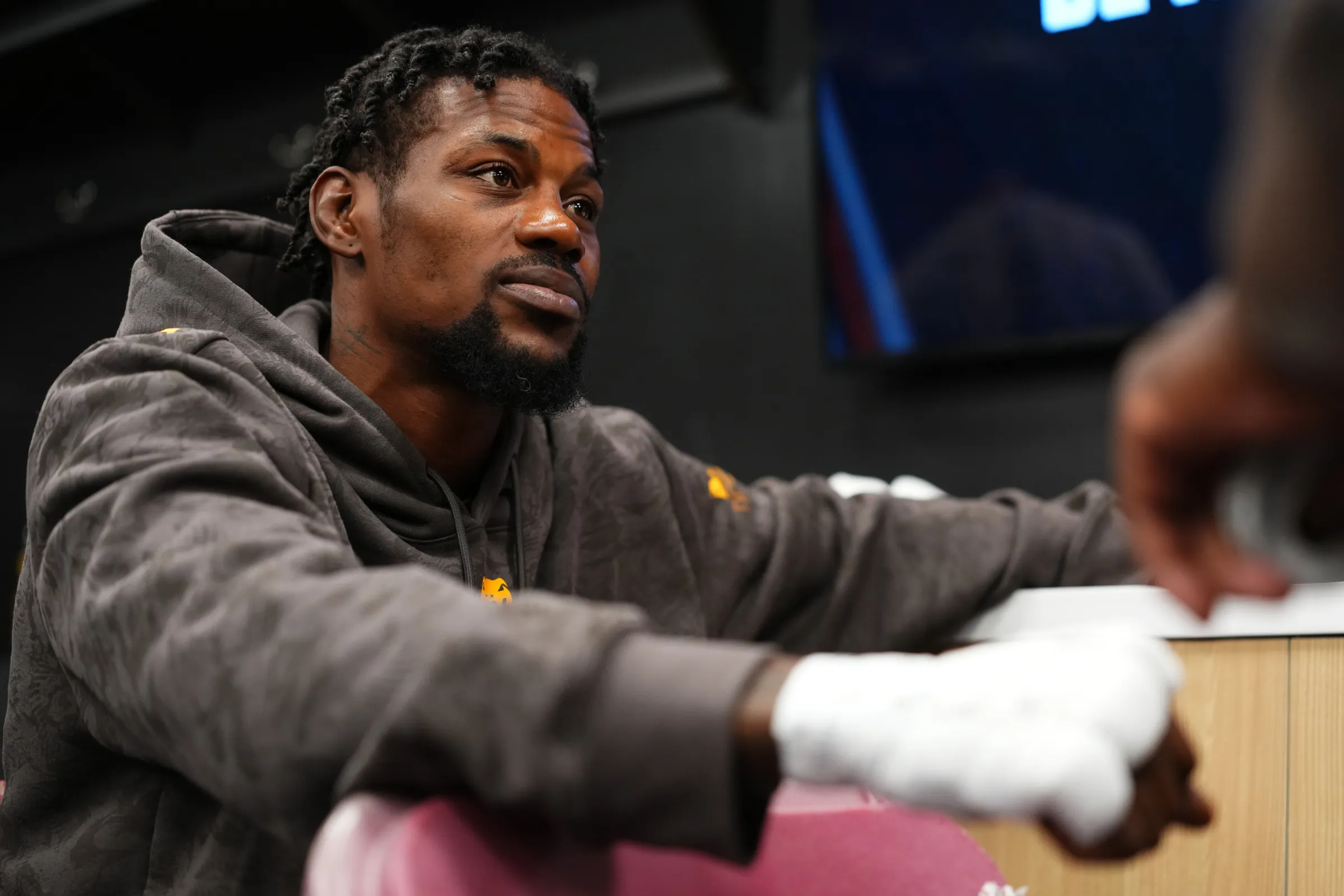 UFC Oklahoma City Sofre Baixa Chocante: Kevin Holland Está Fora da Luta Contra Jacobe Smith por Lesão Grave