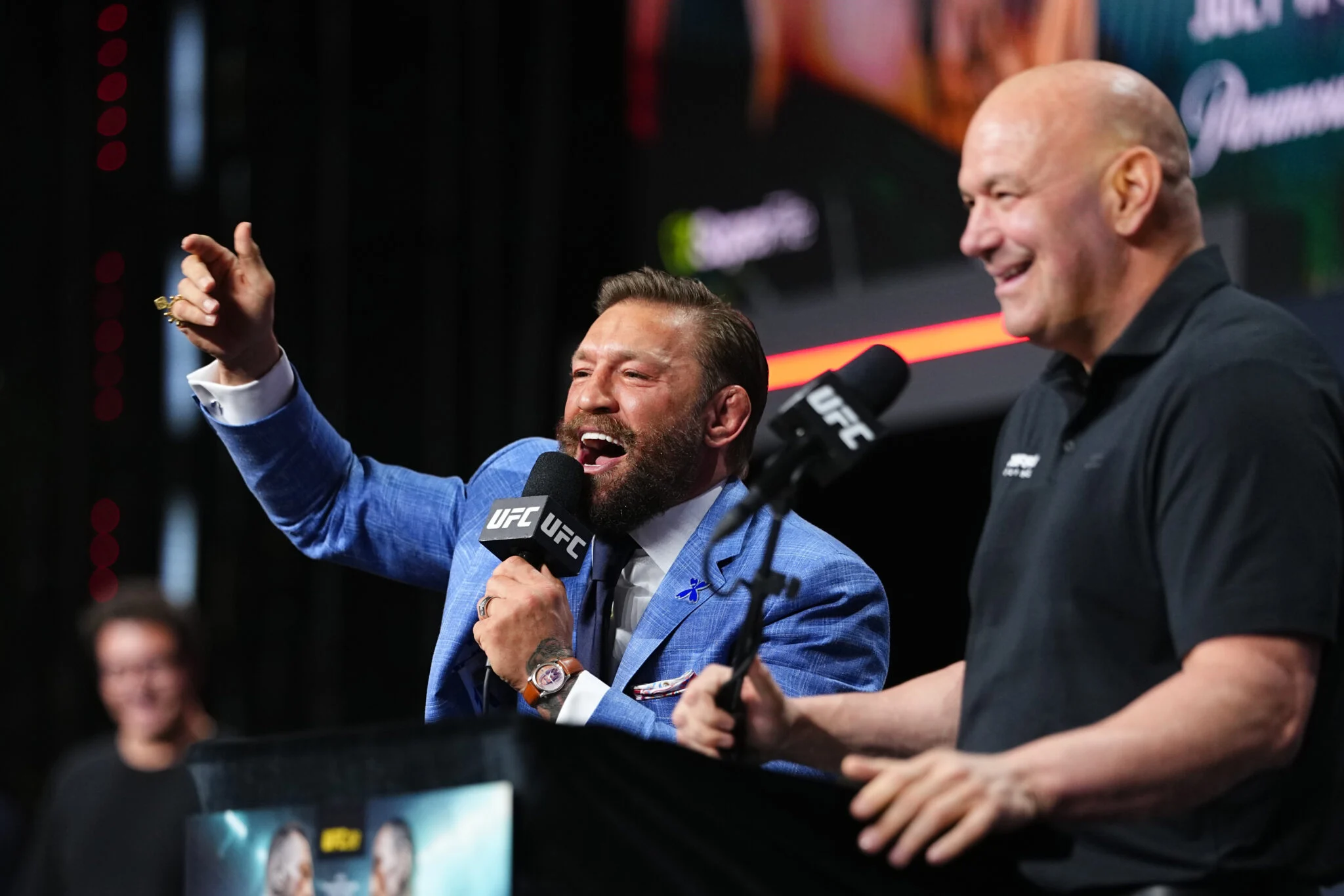 Conor McGregor Quebra Recorde Histórico de Bilheteria do UFC 329, Superando US$ 22 Milhões Antes Mesmo da Luta