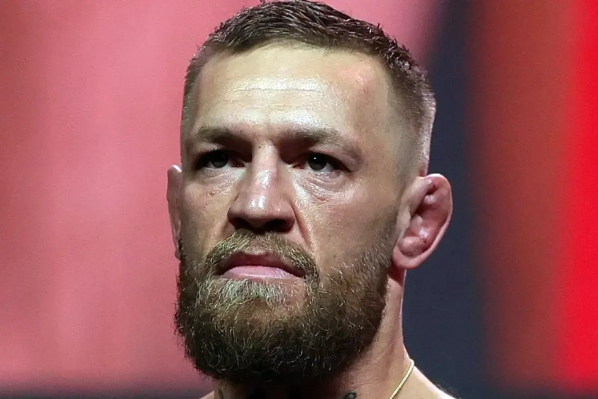 Conor McGregor é aposta de risco contra Max Holloway no UFC 329: veja as odds que o colocam como azarão e surpreenda-se
