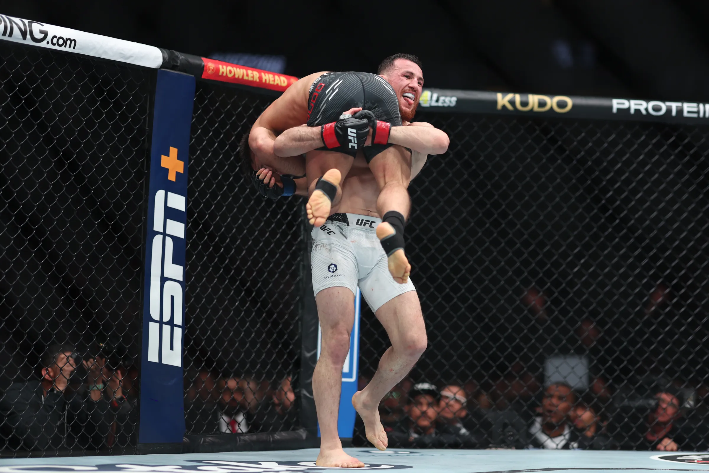 RAF Georgia: Dvalishvili vs. Cejudo em Tbilisi! Confira os resultados completos, a revanche épica e a vitória de Arman Tsarukyan!