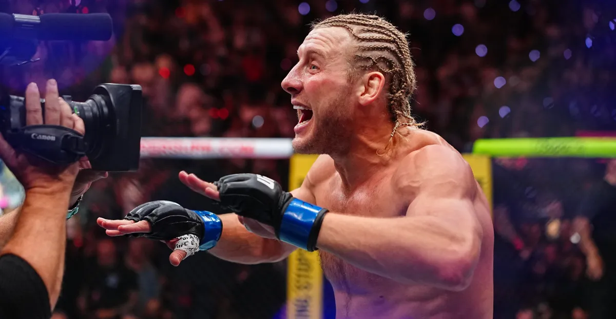 A Dualidade de ‘The Baddy’: Paddy Pimblett Reage de Formas Opostas à Lesão de Conor McGregor no UFC 329 e Se Projeta Como Nova Estrela