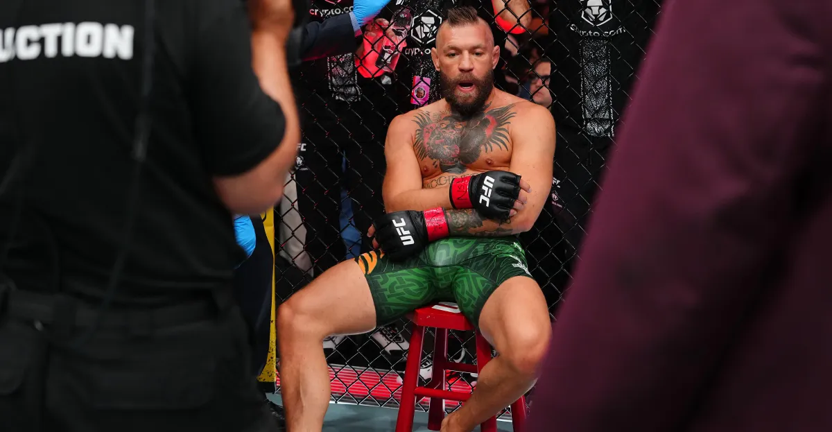 UFC 329: O Fim da Era de Conor McGregor? Lesão Chocante e o Futuro Incerto do ‘Notório’ no Octógono