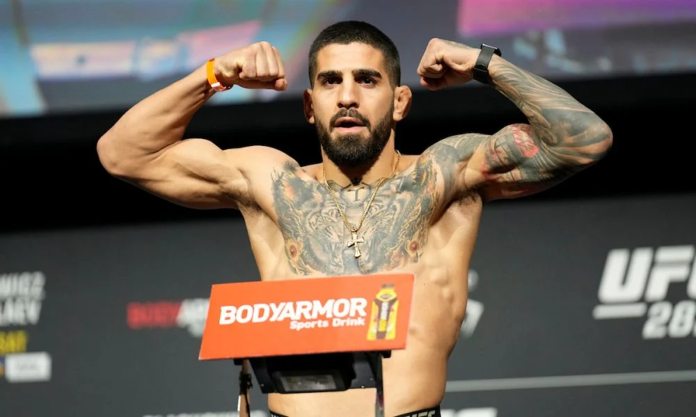 Ilia Topuria Admira Conor McGregor no Octógono, mas Ironiza Acusações de Cópia: “Pelo Menos Eu Faço Isso Melhor”