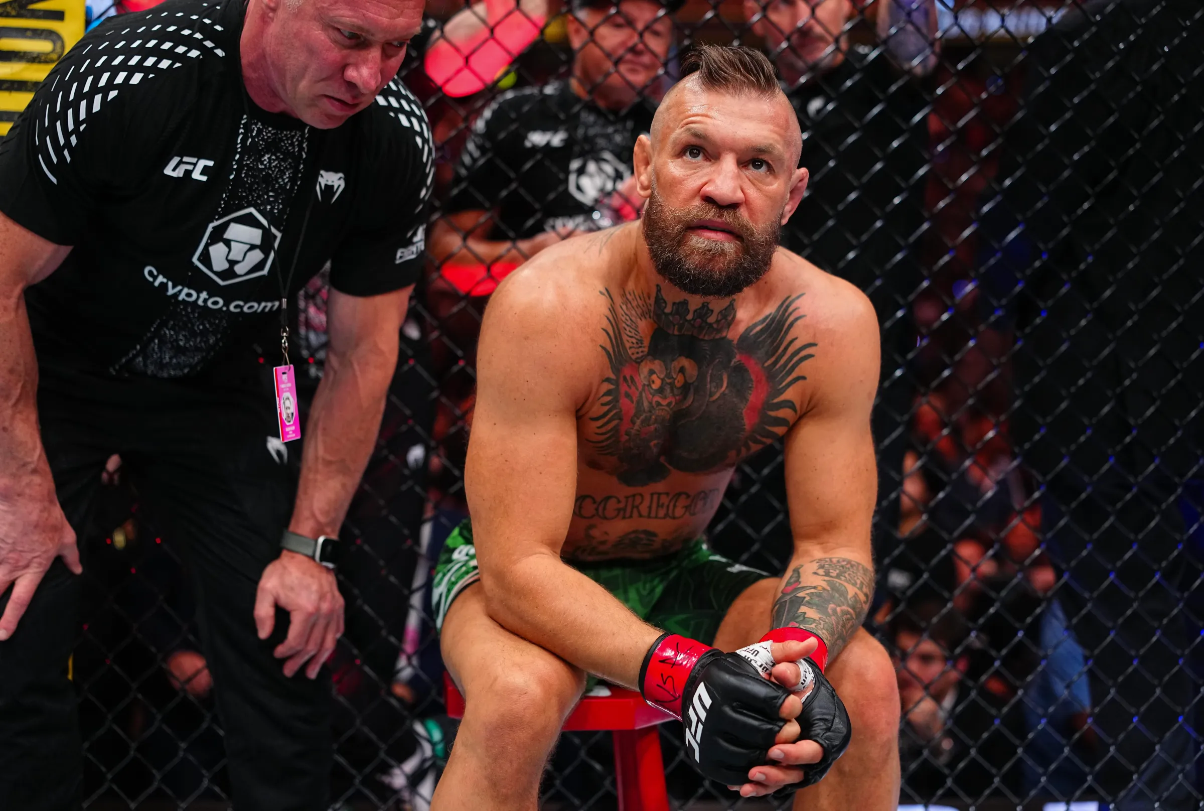 Conor McGregor Exige Reembolso para Apostadores do UFC 329 Após Derrota, e Casas de Apostas Rebatem com Proposta Inusitada