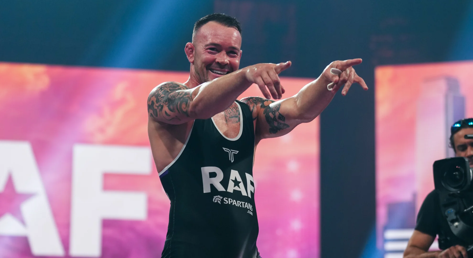 Colby Covington Cancela Luta com Belal Muhammad Após Briga em Coletiva: ‘Animal Sujo’ e Busca por Novo Oponente no RAF