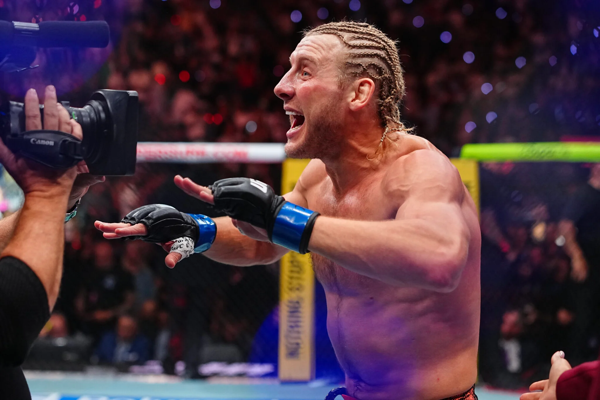 Logan Paul Recua de Desafio Contra Paddy Pimblett Após Performance Avassaladora no UFC 329 e Admite Temor pela Habilidade do Britânico