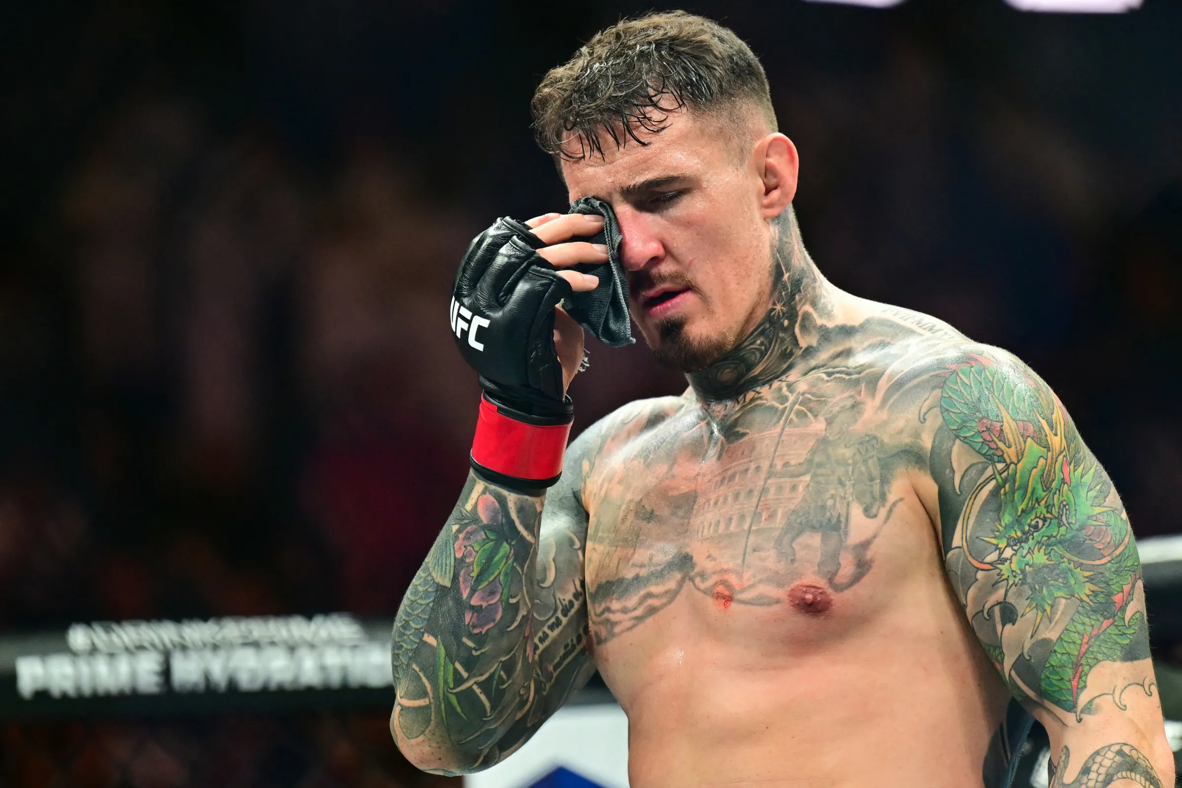 Tom Aspinall revela detalhes chocantes de suas cirurgias oculares pós-UFC: ‘Pior que vasectomia’ e desabafa sobre críticas dos fãs