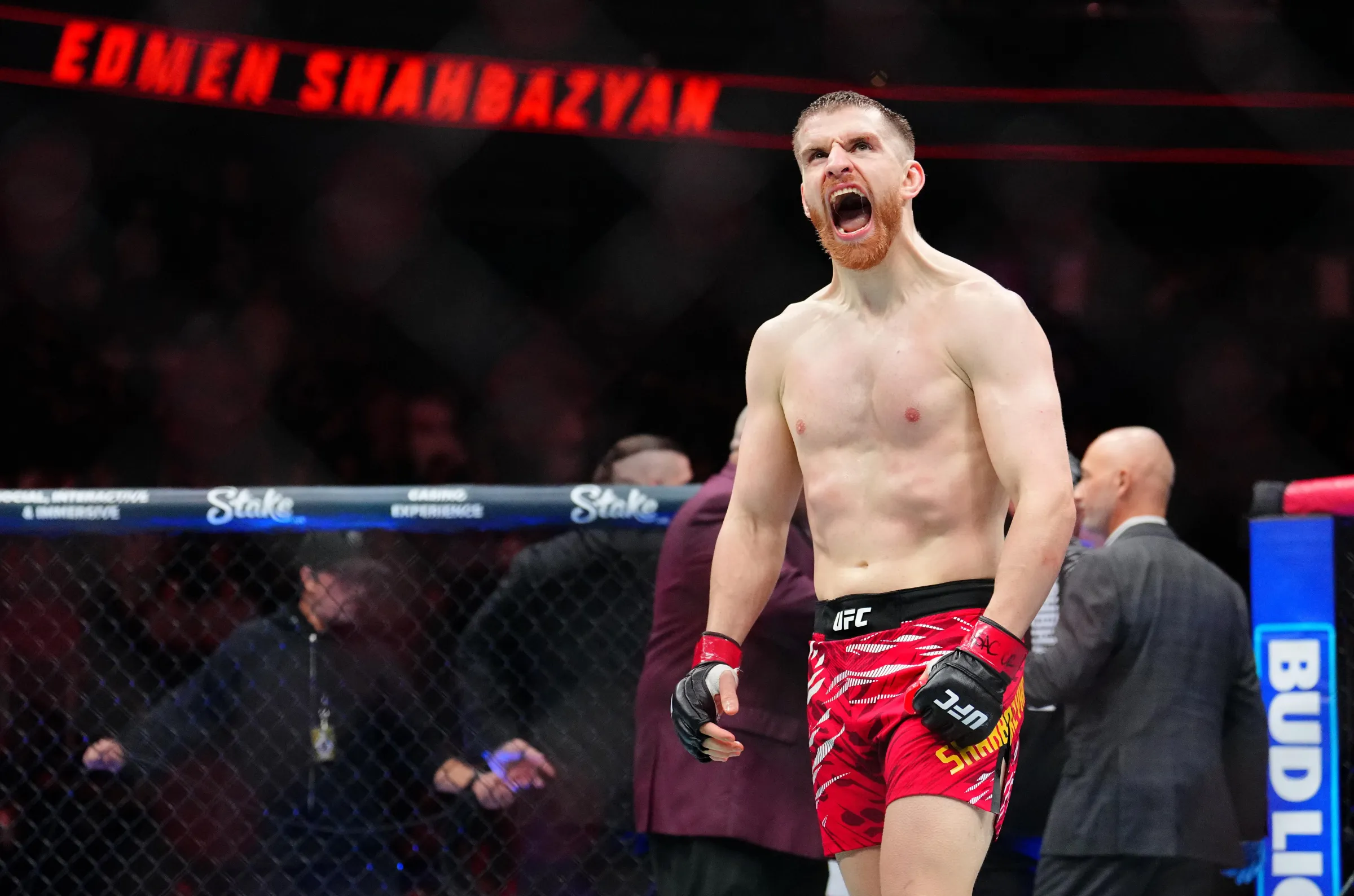 UFC 331 em Los Angeles: Veteranos Edmen Shahbazyan e Brunno Ferreira Se Encontram no Peso-Médio em Luta Crucial para Reverter Fases