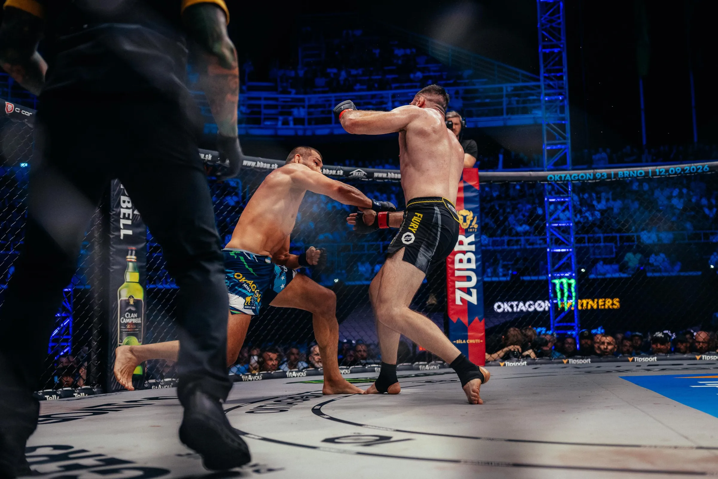 O Fim da Jornada Mágica: Will Fleury Perde Título Meio-Pesado do Oktagon 92 em Nocaute Brutal para Makhmud Muradov