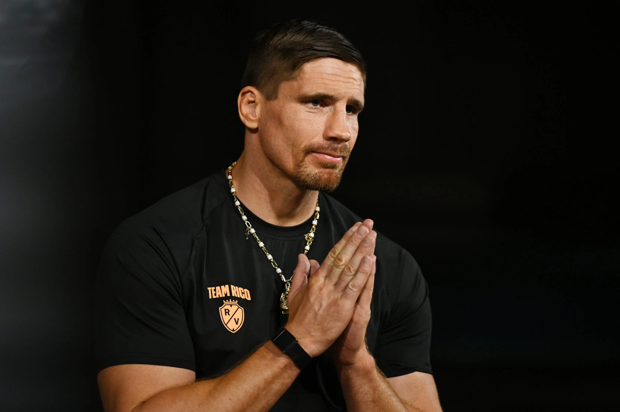 O Futuro de Rico Verhoeven: Astro do Kickboxing Detalha Negociações com o UFC e Revela ‘Gap Financeiro’ Após Batalha Épica Contra Oleksandr Usyk
