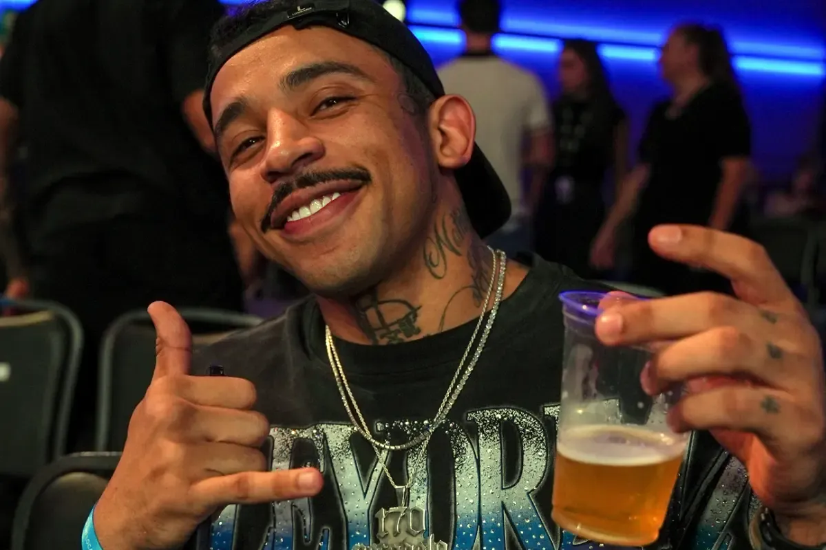 Carlos Prates Choca o Mundo e Crava Vencedor de Islam Makhachev x Ian Garry no UFC 330: O Palpite Inesperado do Brasileiro
