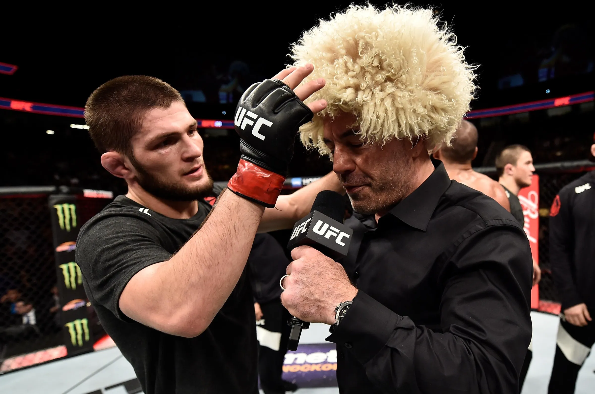Khabib Nurmagomedov Revela que Podcast no Joe Rogan Experience é ‘Inevitável’ e Elogia Influência de Rogan no UFC