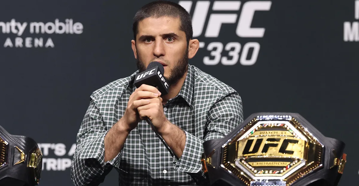 Islam Makhachev Declara que ‘Ninguém Gosta’ de Ian Machado Garry Após Vaias Cruéis em Filadélfia no UFC 330, Entenda a Polêmica!