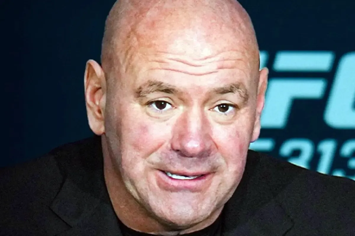 Dana White choca fãs e revela motivo surpreendente para não considerar Islam Makhachev o maior lutador da história do UFC