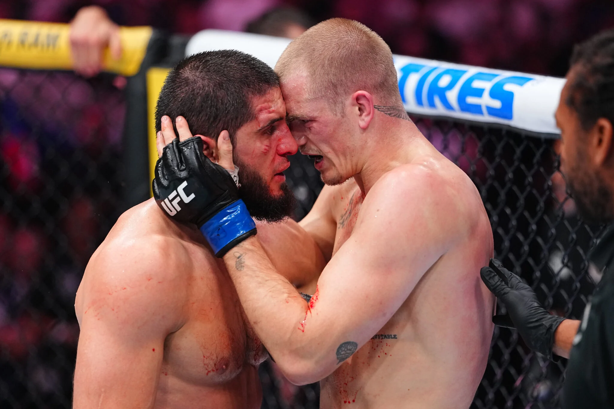 UFC 330: Por Que Ian Garry Abraçou Tanto Islam Makhachev? Lenda do MMA e Dana White Detalham Tática ‘Irritante’ e Falta de ‘Instinto Assassino’