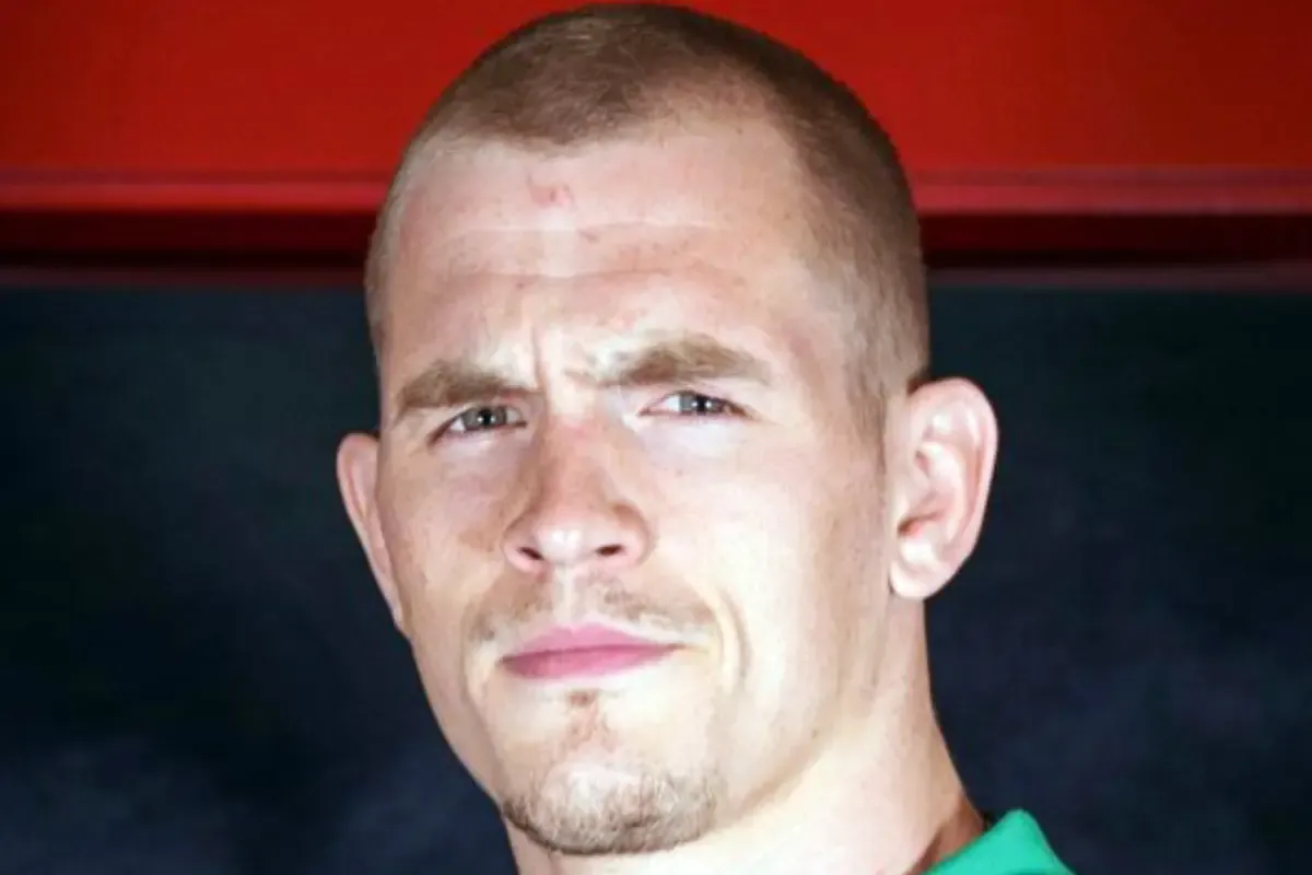 Ian Machado Garry Compartilha Conselhos Cruciais de Charles do Bronx e Faz Promessa Emocionante Após Derrota no UFC 330