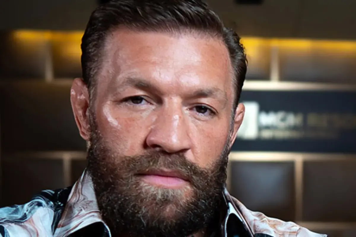 Conor McGregor Envia Recado Acolhedor e Inspirador para Ian Garry Após Derrota no UFC 330: O Apoio Inesperado do Notório ao Compatriota Irlandês no Octógono