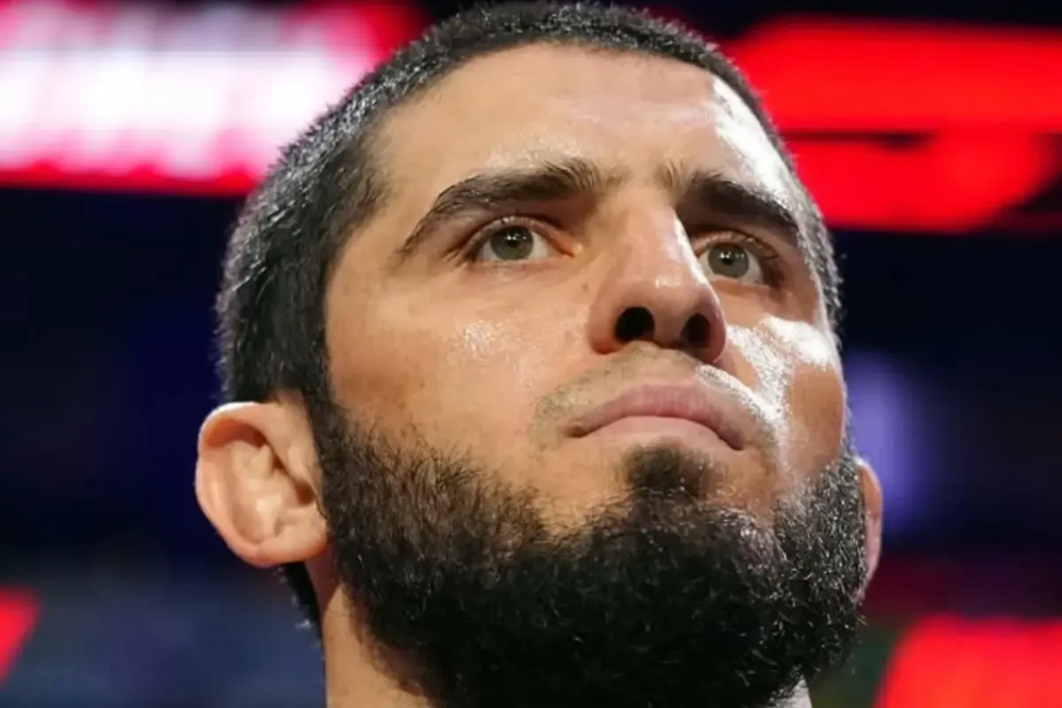 UFC Ranking: Islam Makhachev Consolida Liderança Absoluta Peso-Por-Peso Após Vitória Histórica no UFC 330 e Quebra de Recorde