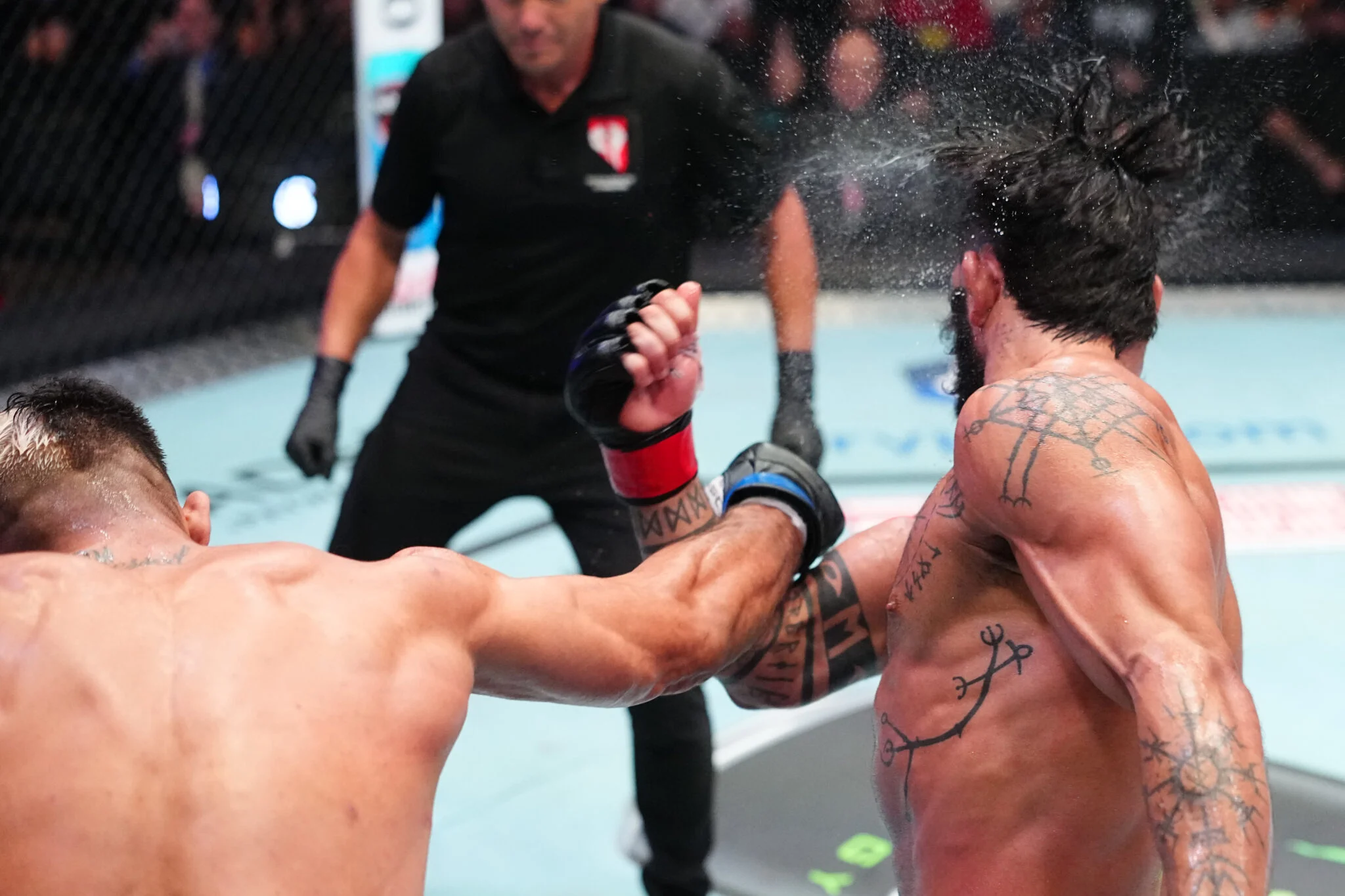 Estrela do UFC Paga Bônus de R$ 25 Mil a Lutador por Nocautear Rival que Fez Comentários Polêmicos no Contender Series de Dana White