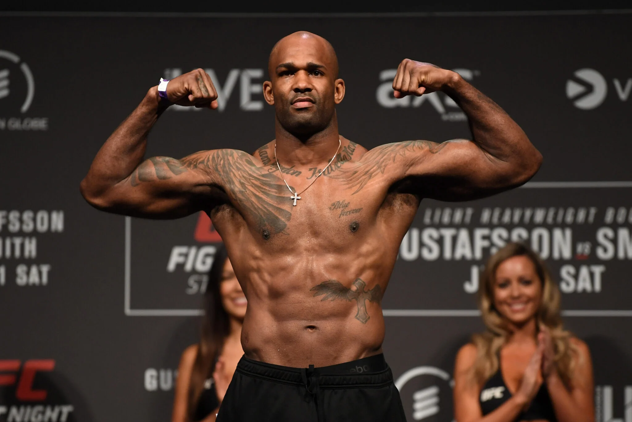 Reviravolta no Retorno de Jimi Manuwa: Ex-Estrela do UFC Terá Novo Oponente em Luta de Boxe no Card de Mike Perry x Dillon Danis Após 7 Anos de Pausa