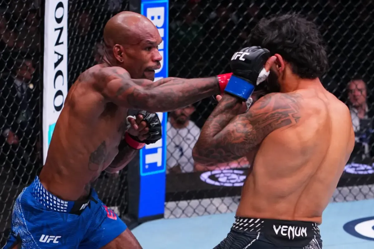 Treinador de Lerryan Douglas explica derrota inesperada no UFC Sacramento: “Perdeu a visão do olho” após fratura na órbita