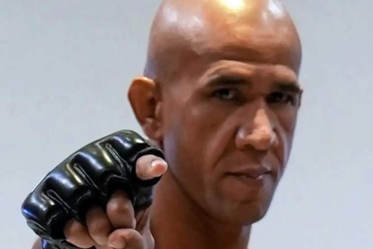 Gregory Robocop Revela Bastidores Dramáticos e Lesões que Quase o Fizeram Desistir Antes da Vitória Épica no UFC Sacramento e Desafio a Du Plessis