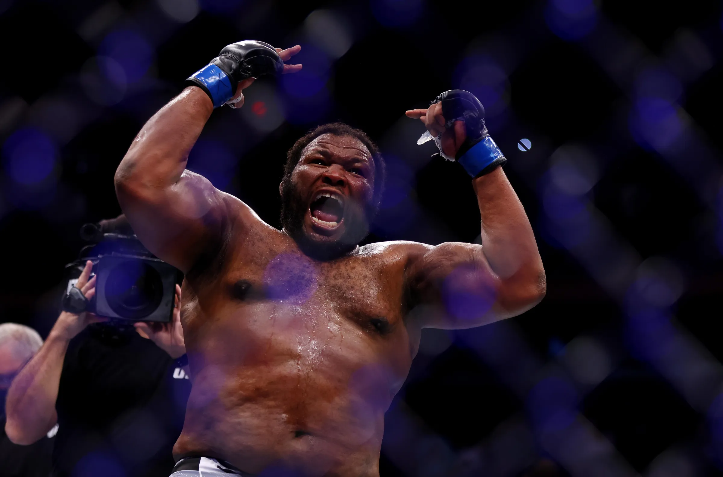 Chris Barnett, Amado Peso-Pesado Ex-UFC, Surpreende ao Assinar com o Power Slap: Uma Nova Fase na Carreira de ‘Beast Boy’ Após a Saída do Octógono