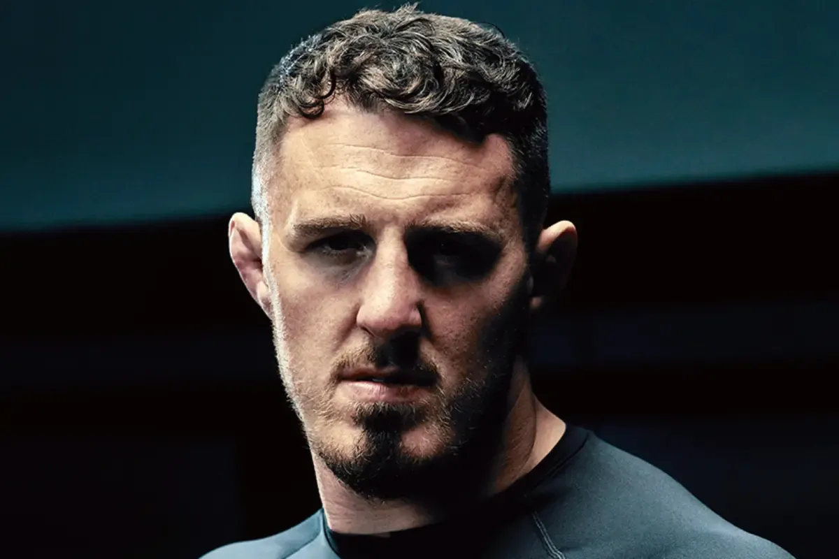 Vítima de Fake News, Tom Aspinall Nega Saída do UFC e Se Revolta: Campeão Peso Pesado Esclarece Futuro Após Boatos e Lesão nos Olhos