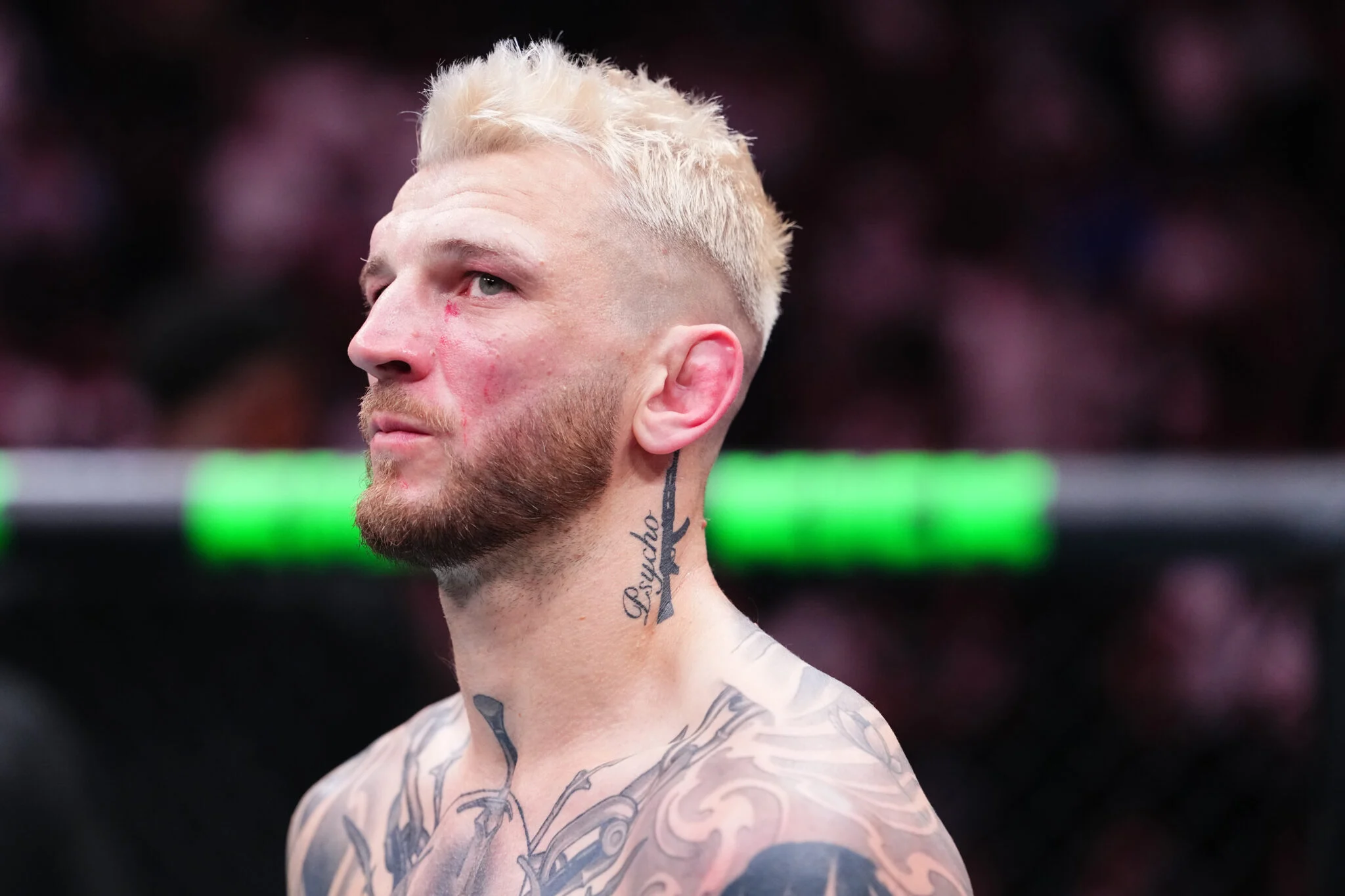 Dan Hooker: Lutador quase briga com fã após nocaute no UFC Paris; vídeo viraliza e divide opiniões sobre a reação do atleta