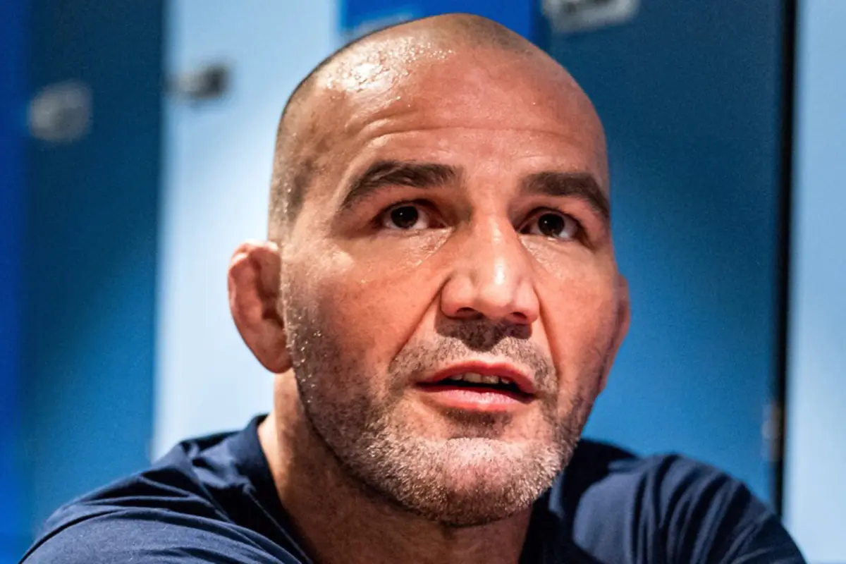 Glover Teixeira Surpreende: Lenda do UFC Dá Sinal Verde para Enfrentar Junior Cigano em Duelo de Titãs Após Vitórias no Boxe!