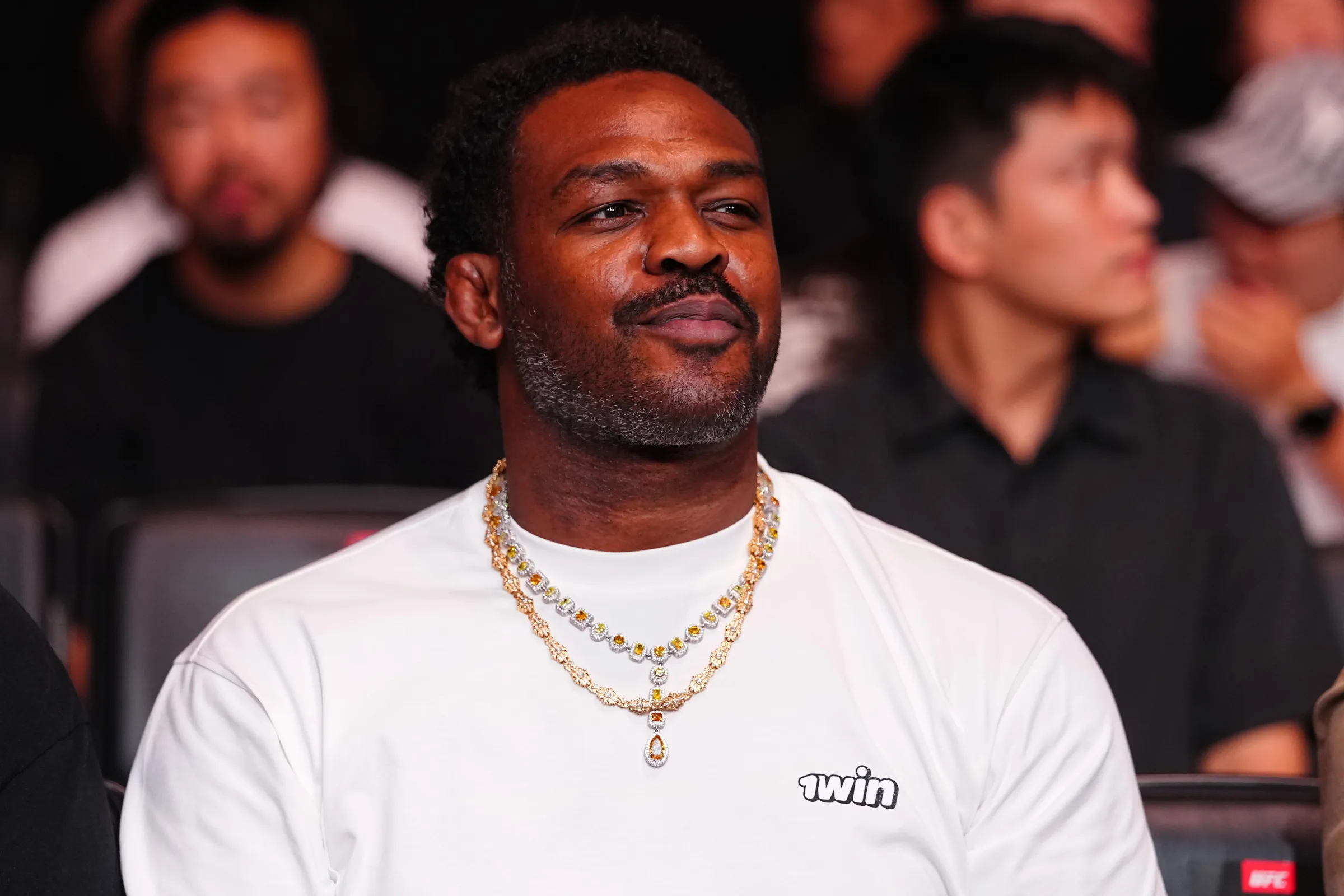 Jon Jones explode após acusações de doping de Islam Makhachev: ‘Continuem dizendo a si mesmos que foram esteroides’