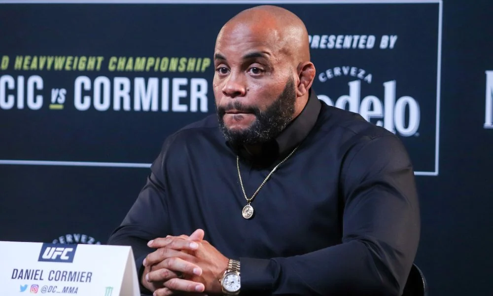 Daniel Cormier descarta Alex Poatan e crava Josh Hokit como desafiante ideal ao cinturão dos pesos-pesados do UFC: ‘Essa é a luta!’