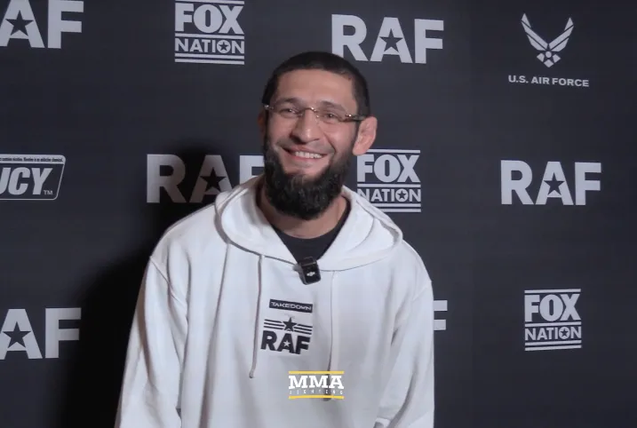 Khamzat Chimaev Brilha em Abu Dhabi: Estreia da RAF Contará com Arman Tsarukyan e Lendas do Wrestling Global em Novembro, Saiba Tudo!