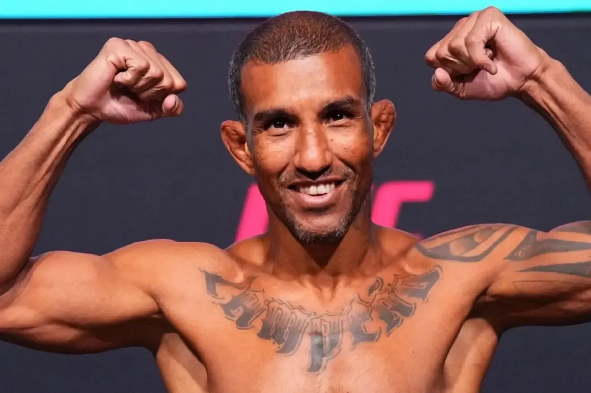 UFC Vegas 121: Esquadrão Brasileiro Garante Lutas em Pesagem com Desafios de Peso e Card Imperdível em Las Vegas