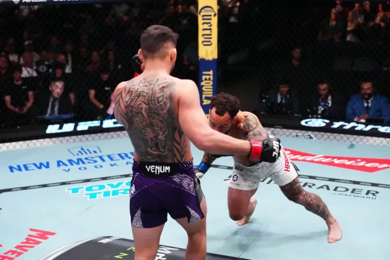 UFC Vegas 121: Elves Brener, parceiro de Charles do Bronx, explode com nocaute espetacular e surpreende no octógono, assista à luta!