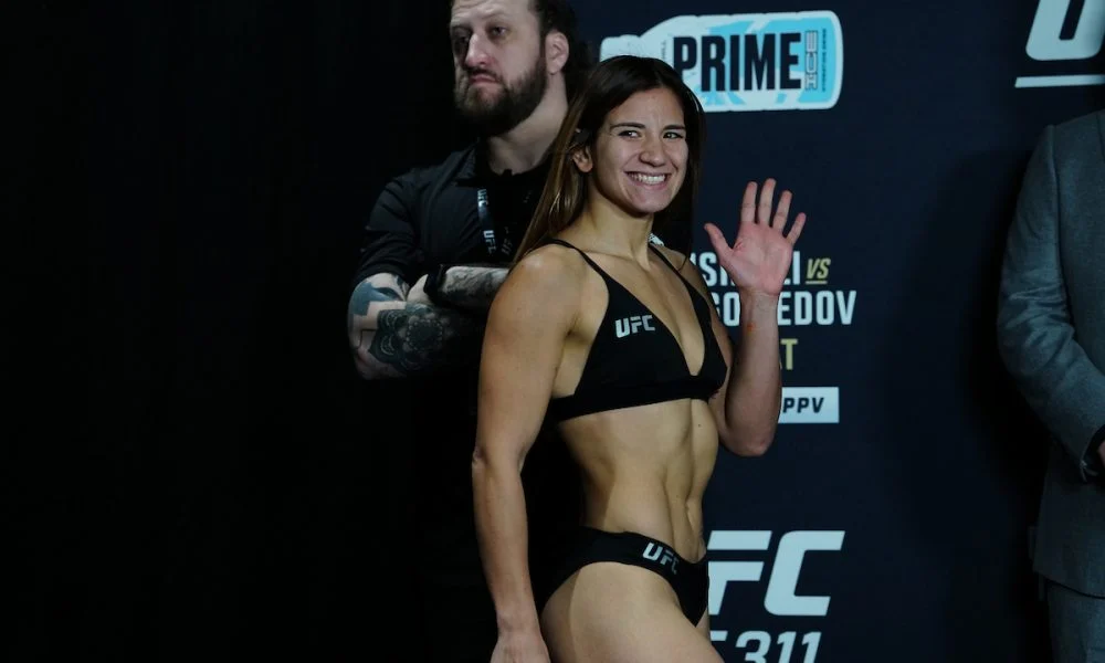 Ailín Pérez se Oferece como Reserva para Disputa de Título no UFC 334 entre Amanda Nunes e Kayla Harrison e Afirma: ‘Serei a Próxima Campeã Argentina’