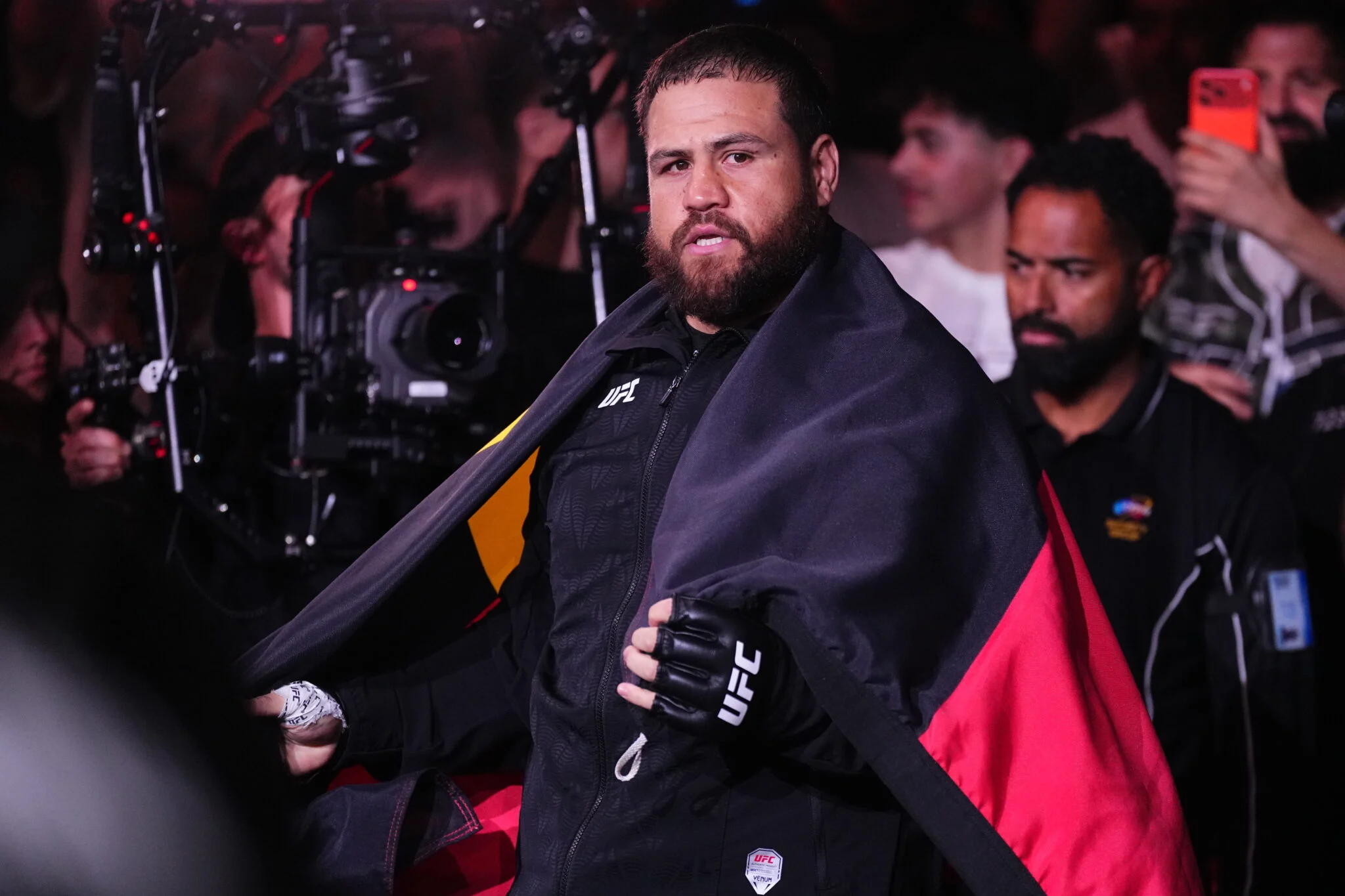 Tai Tuivasa Quebra o Silêncio Após 8ª Derrota no UFC 331 e Desafia Críticos: ‘De Volta ao Trabalho’ – Qual o Futuro de ‘Bam Bam’ no MMA?