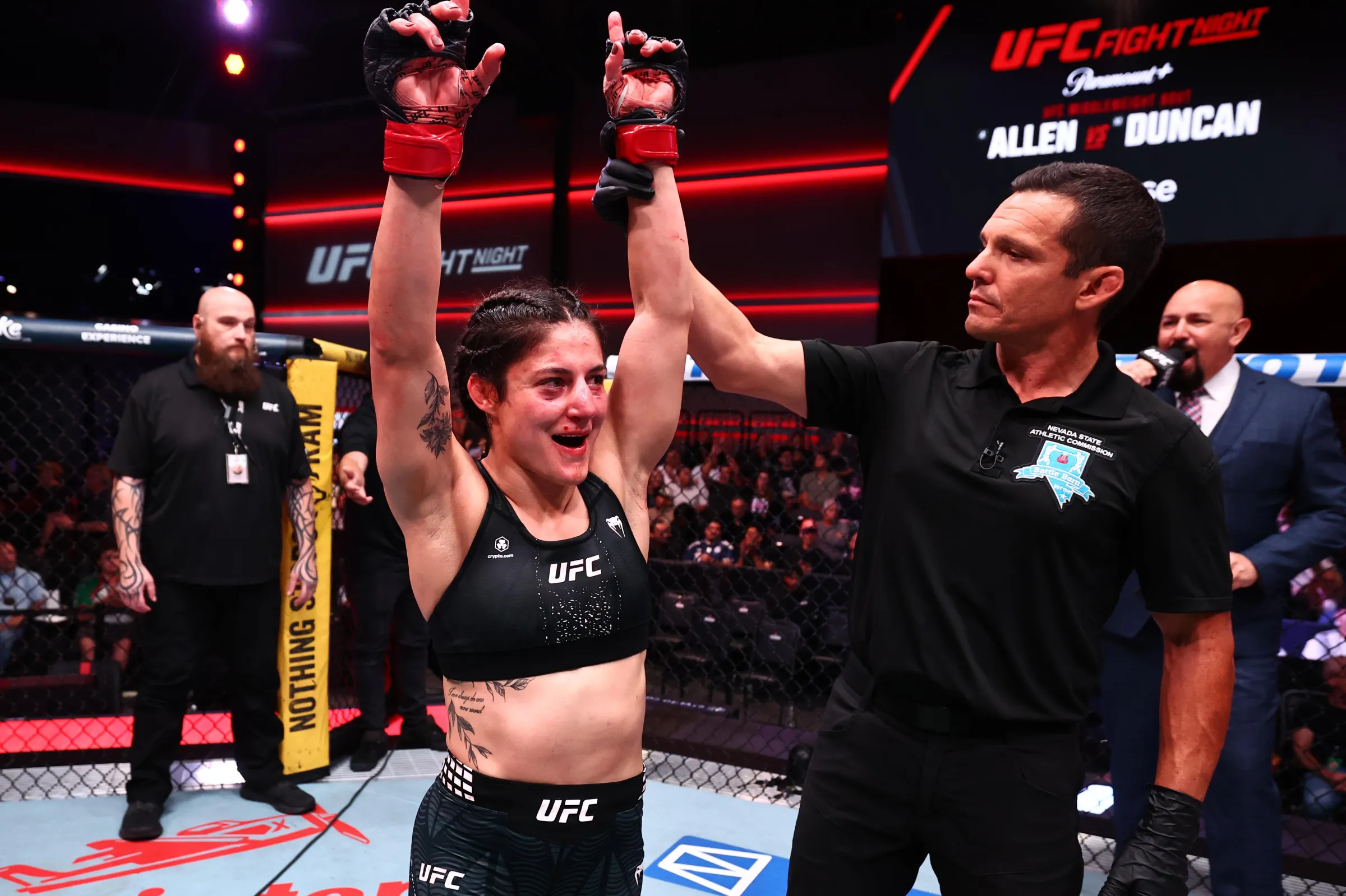 UFC Vegas 122: Loopy Godinez é Hospitalizada para Avaliação Médica Após Vitória Controversa que Chocou Fãs e Mídia em Las Vegas