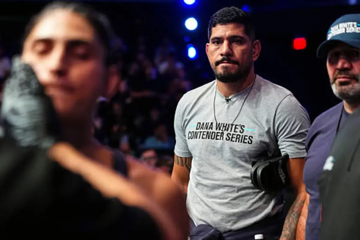 Polêmica no UFC: Josh Hokit ataca Alex Poatan e irmã Aline Pereira após derrota no Contender Series, gerando forte repercussão nas redes sociais