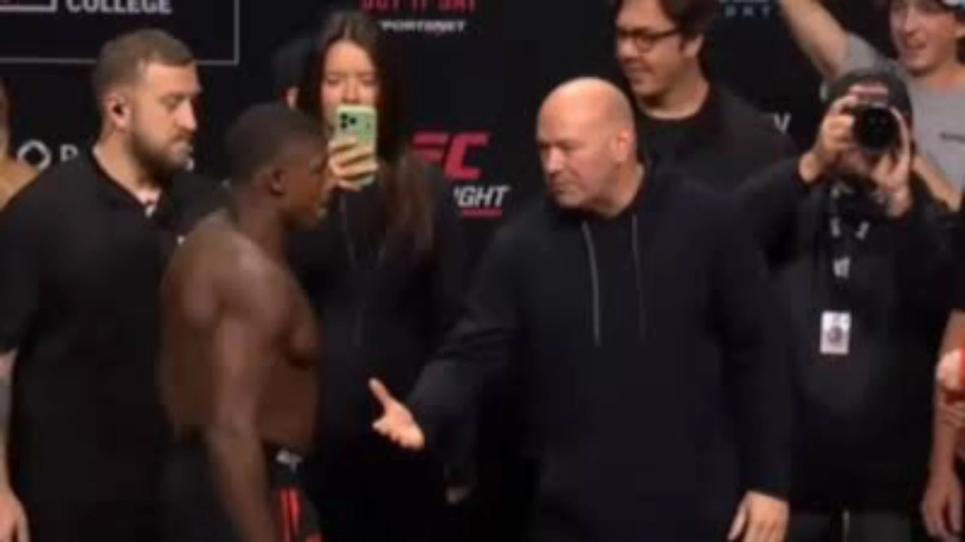 Joaquin Buckley Ignora Dana White em Pesagem do UFC e Exige Explicação por Snub em Disputa de Título: Entenda a Frustração do Lutador