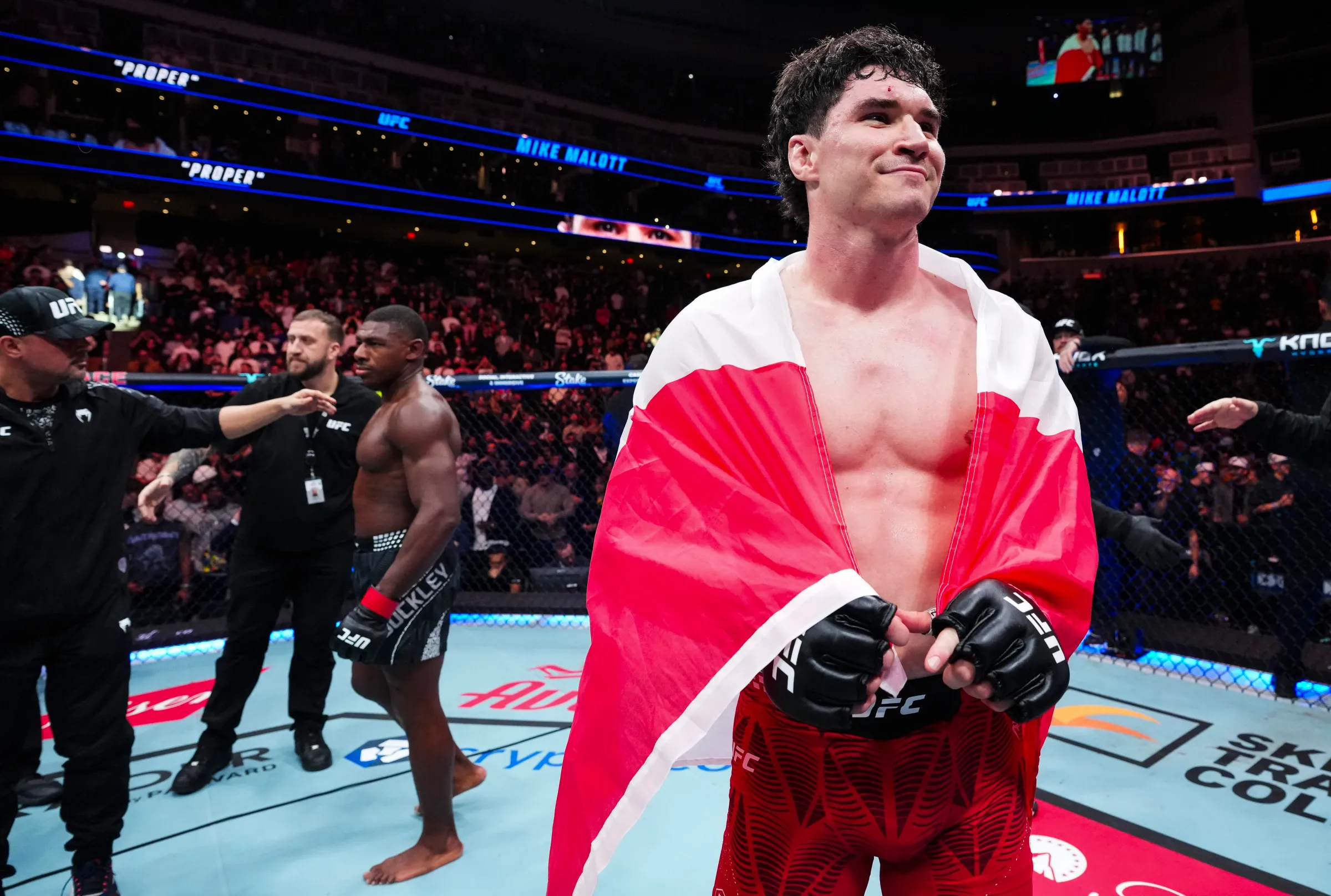 UFC Edmonton: Mike Malott Brilha com Nocaute Eletrizante; Veja os Maiores Vencedores e o Grande Perdedor da Noite Histórica