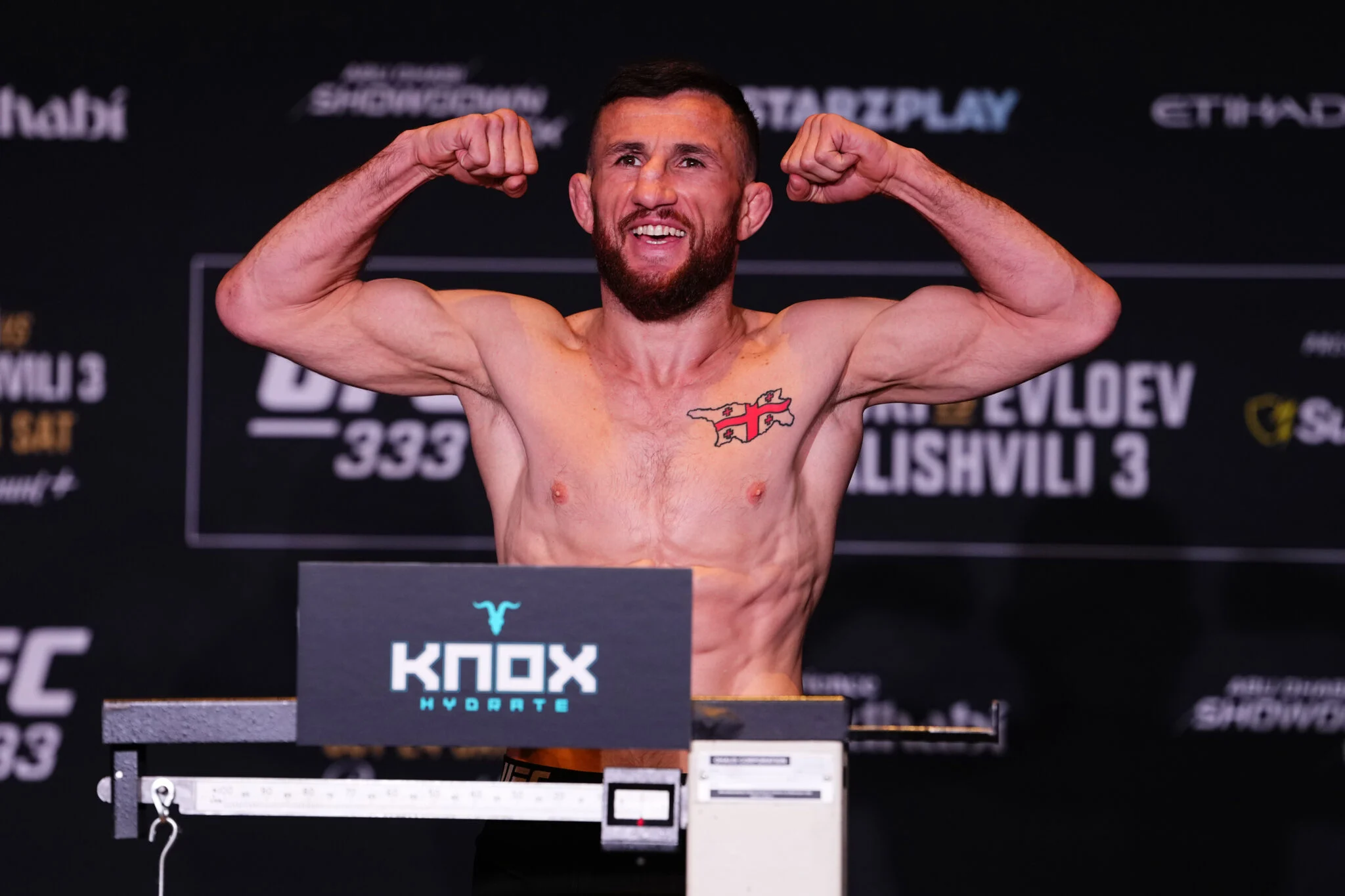 Merab Dvalishvili Choca o Mundo do MMA: Ganho de Peso de 8,6kg em Horas Após Pesagem Bantamweight para o UFC 333