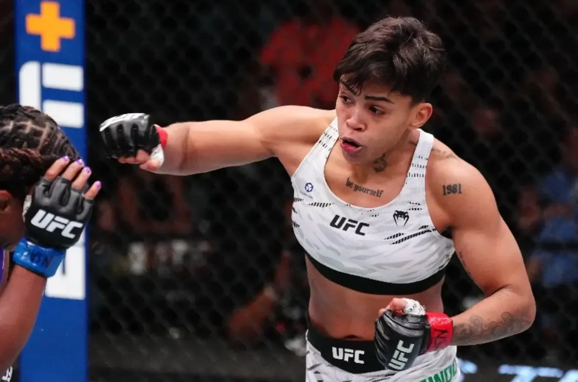 UFC 333: Iasmin Lucindo Choca o Mundo do MMA com Corte Profundo em Nicolle Caliari e Garante Vitória por Decisão Unânime